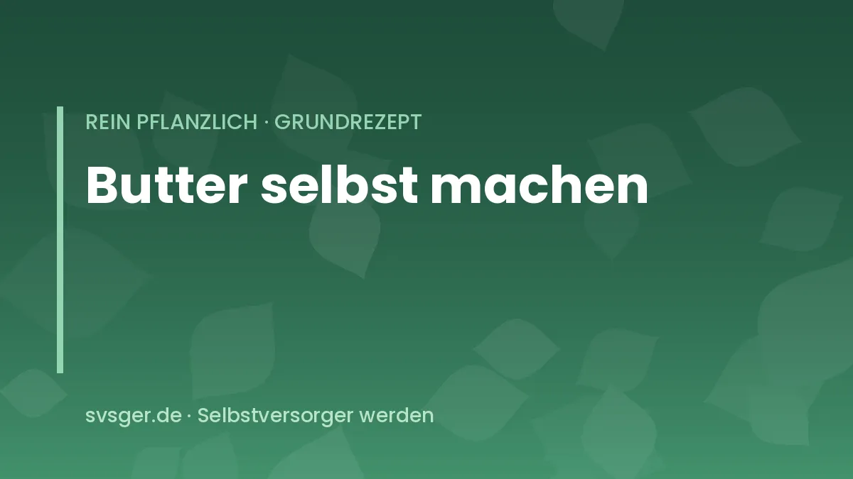 Selbstgemachte vegane Butter mit Kräutern in einer Schale
